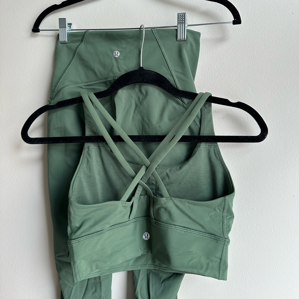 RARE LULULEMON MATCHING SET LIKE NEW